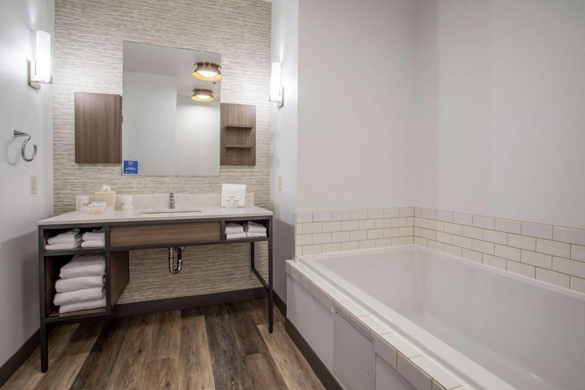 Hilton Garden Inn Mankato Downtown Buitenkant foto